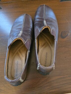 Naturalizer Brown Women's Leather Slip-On Loafers